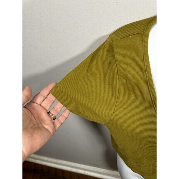 Madewell Green Ribbed Henley High Crop T Shirt Size L - Picture 3 of 7